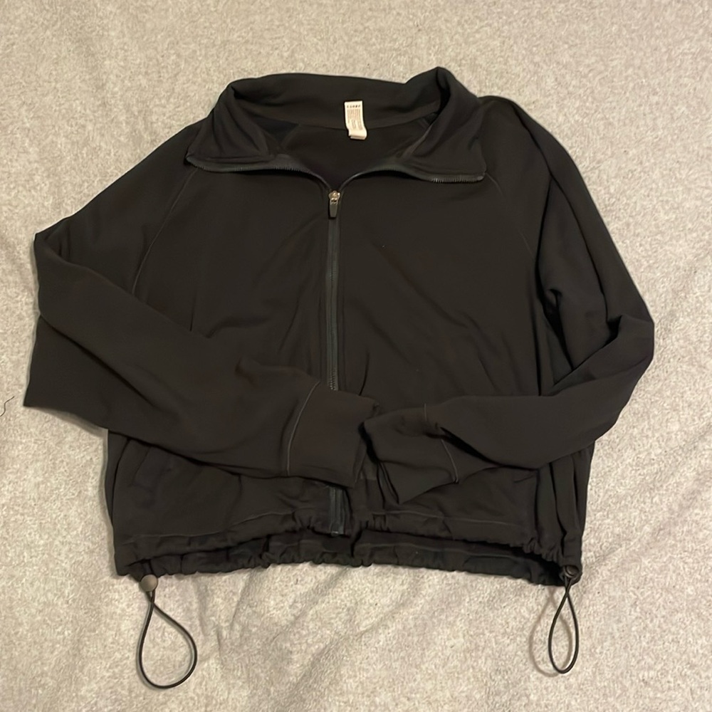 Black workout sweatshirt